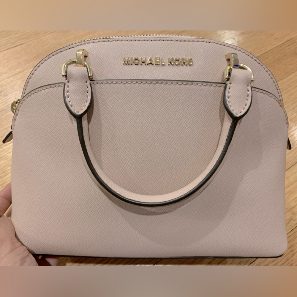 NWT Michael Kors Emmy Saffiano Leather Handbag, Light Pink